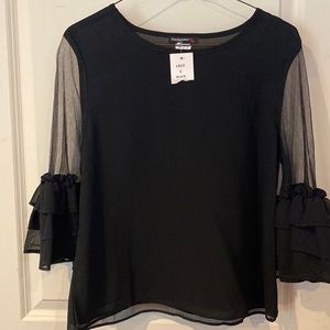 Brand new black top
